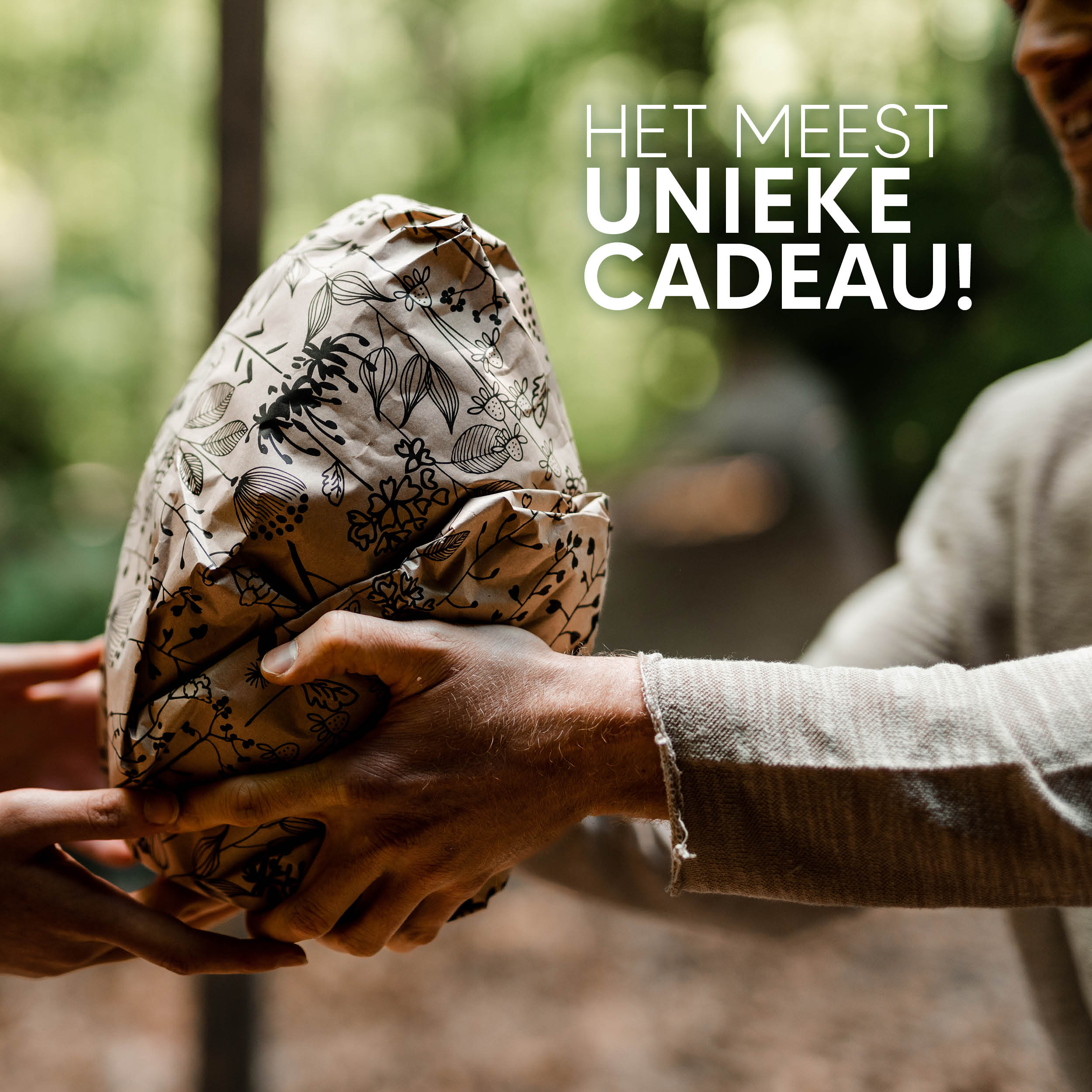 Himalaya zoutlamp om als cadeau te geven met verjaardag of kerstmis.