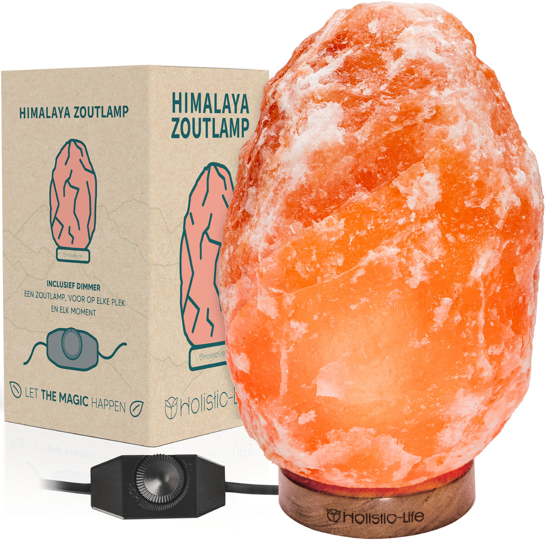 Himalaya zoutlamp voor een warme en natuurlijke sfeer in huis.